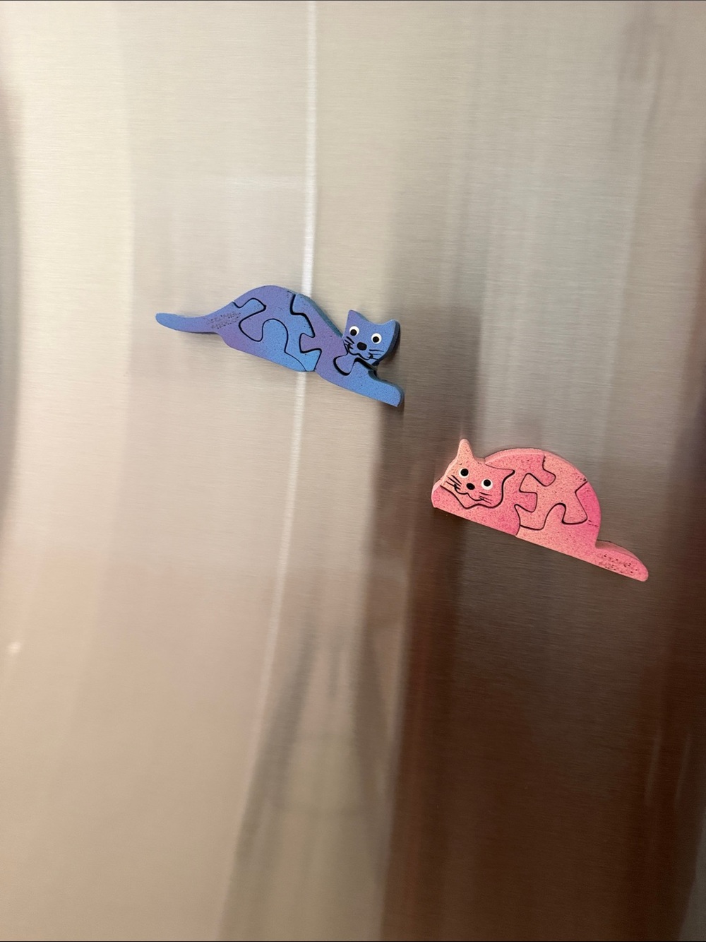 Decorative Cat Magnet Set - Blue & Pink wood puzzle